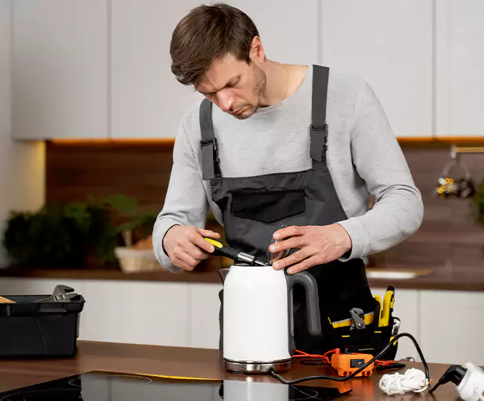 Skilled Blender Technicians: Your Small Appliance Repair Experts for Norwalk, CT