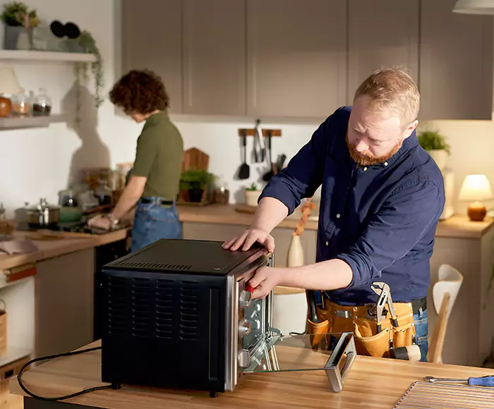 Top-Rated Oven Specialists: Your Certified Oven Repair Technician Crew in Norwalk, CT